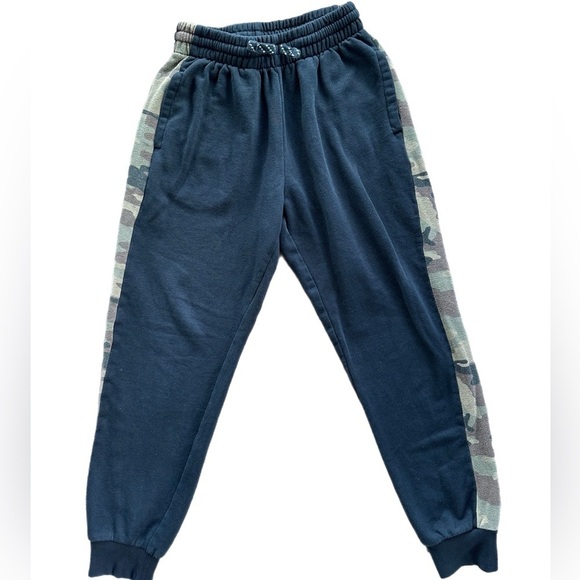 Joe Fresh Boys Black  Camo Joggers/Sweatpants Size 10-12 - Picture 1 of 4